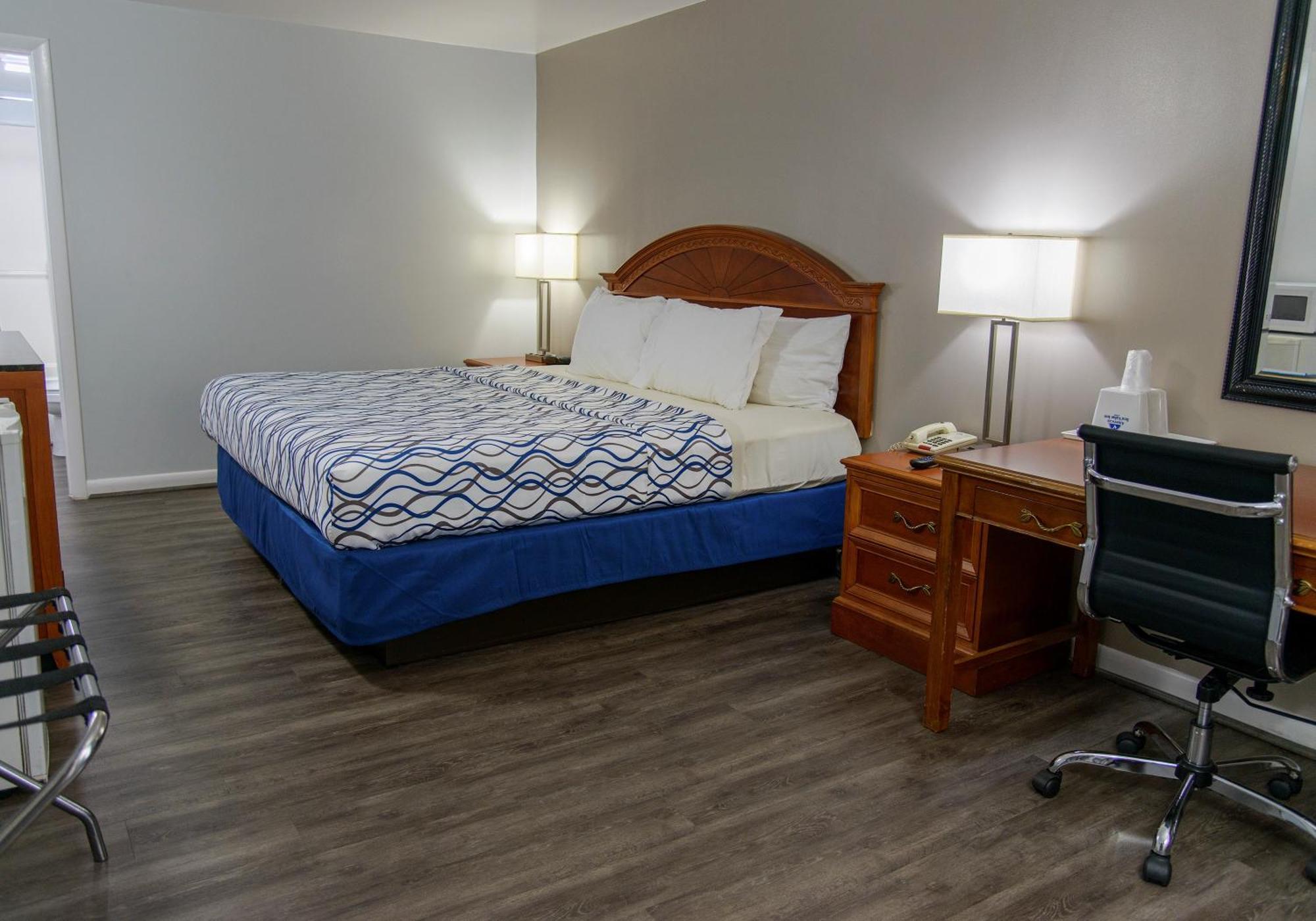America'S Best Value Inn Lancaster Rohrerstown Экстерьер фото