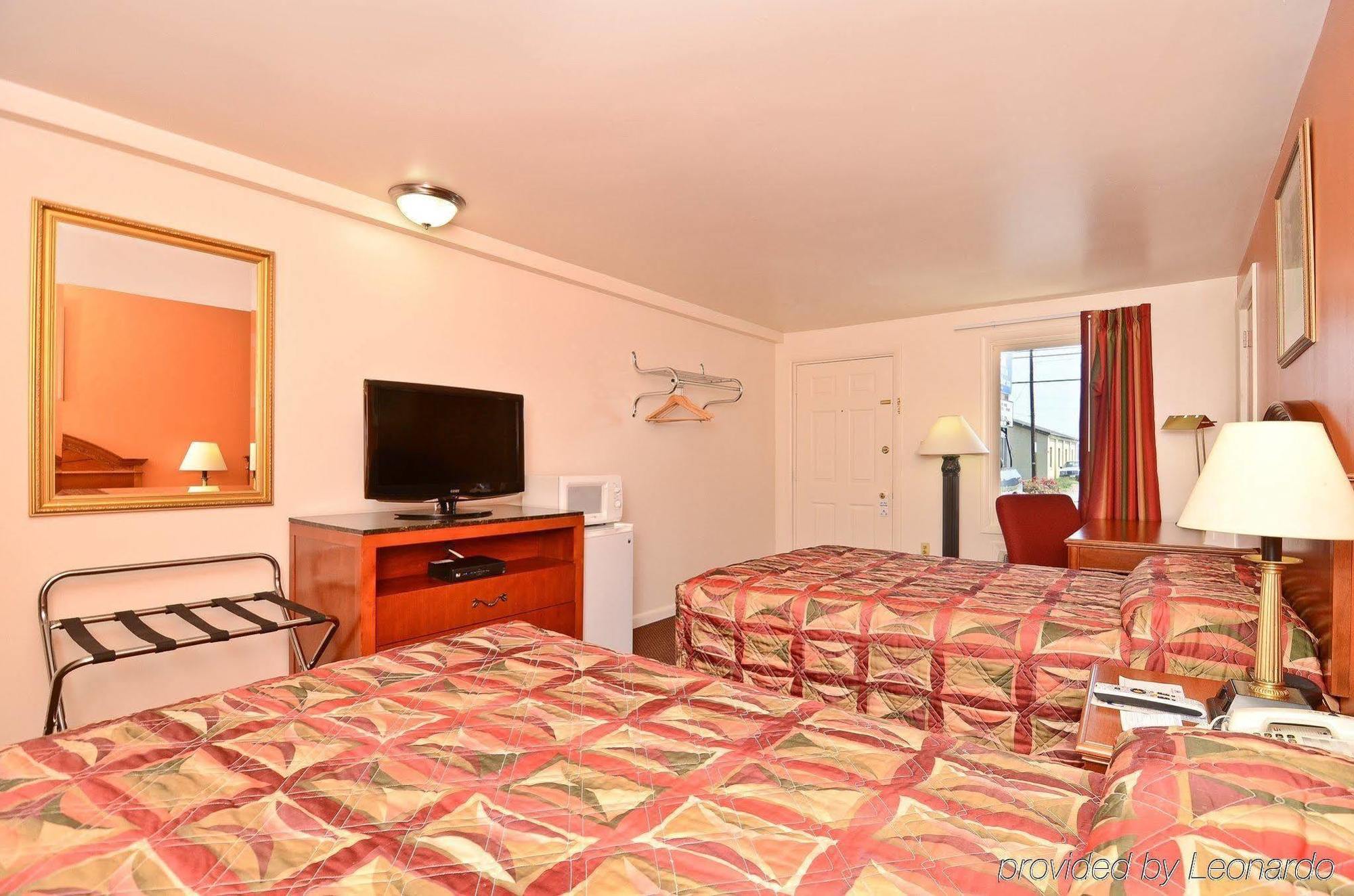 America'S Best Value Inn Lancaster Rohrerstown Номер фото